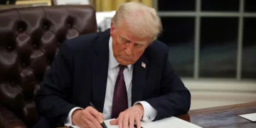 ڈونلڈ ٹرمپ کا امریکی امداد پر پابندی عالمی سطح پر خطرے کی گھنٹی