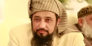 مولانا حامد الحق حقانی نوشہرہ مدرسہ خودکش دھماکے میں جاں بحق