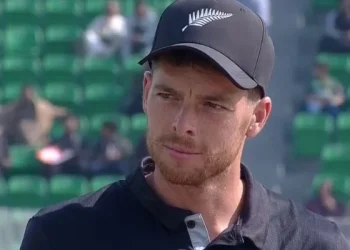 ون ڈے سیریز نیوزی لینڈ نے ٹاس جیت کر بیٹنگ کا فیصلہ کر لیا