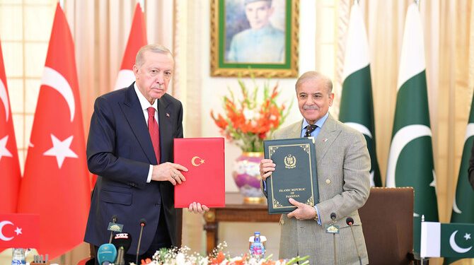 پاکستان اور ترکی کے درمیان 24 معاہدے