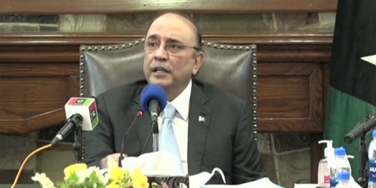 صدر آصف زرداری دو روزہ دورے پر دبئی روانہ