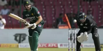 نیوزی لینڈ نے پہلے ون ڈے میں پاکستان کو 73 رنز سے شکست دے دی