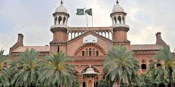 لاہور ہائیکورٹ نے خلع لینے والی خاتون کو بھی حق مہر کا حق دار قرار دے دیا