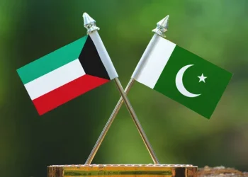 کویت نے پاکستانیوں پر ویزا پابندی ختم کر دی ہے