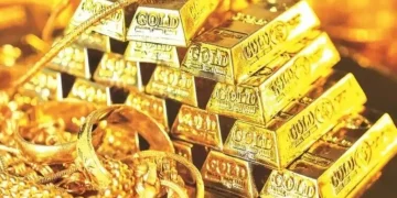 عالمی منڈی میں کمی کے بعد سونا سستا، چاندی کی قیمت برقرار