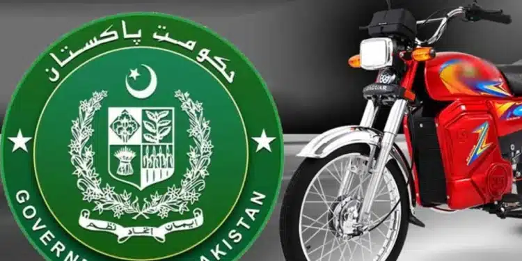 پاکستان میں 116,000 الیکٹرک بائیکس آسان اقساط پر دینے کا منصوبہ تیار