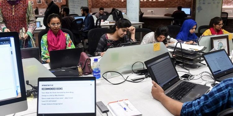 پاکستان میں سرکاری نوکریاں حاصل کرنے کے لیے بہترین ویب سائٹس