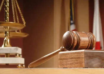 لاہور کی انسدادِ دہشت گردی عدالت کا 9 مئی کیسز پر فیصلہ، یاسمین راشد، اعجاز چوہدری کو سزا، شاہ محمود قریشی بری