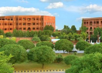 لاہور کے 15 مشہور تعلیمی ادارے