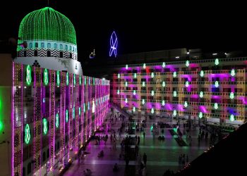 پاکستان میں 15 سو واں جشنِ میلاد النبی ﷺ کب منایا جائے گا؟