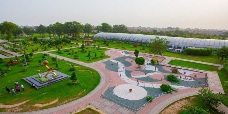لاہور کے 12 بہترین فیملی پارکس