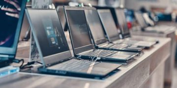 وزیرِاعظم لیپ ٹاپ اسکیم 2025 اپنی درخواست آن لائن کیسے چیک کریں؟