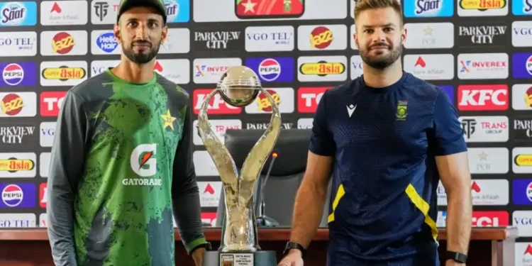 پاکستان بمقابلہ جنوبی افریقہ ٹیسٹ سیریز 2025 ٹرافی، شیڈول، کھلاڑی اور تفصیلات