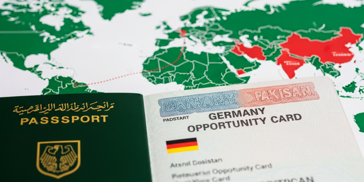 پاکستانیوں کے لیے جرمنی اپورچونٹی کارڈ متعارف Job Offer Letter کی ضرورت نہیں