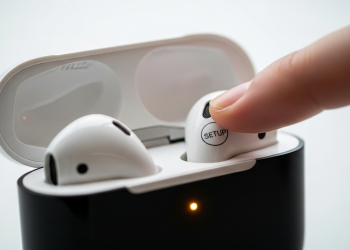 AirPods کو ری سیٹ کیسے کریں