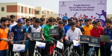 پنجاب حکومت کی کھیلتا پنجاب کھلاڑیوں کے لیے الیکٹرک بائیکس اور لیپ ٹاپس کی منظوری