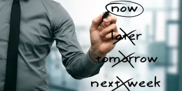 ٹال مٹول پر قابو پانے کے لیے 5 نفسیاتی طریقے