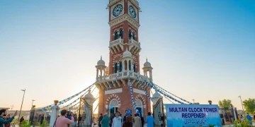 ملتان کلاک ٹاور کی بحالی کے بعد تاریخی عمارت دوبارہ کھل گئی