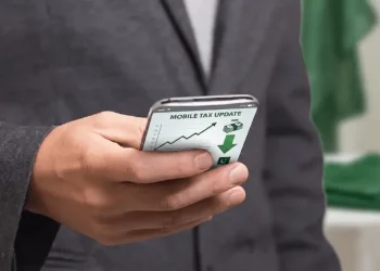 پاکستان میں موبائل فون ٹیکس میں کمی