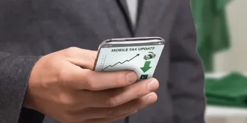 پاکستان میں موبائل فون ٹیکس میں کمی