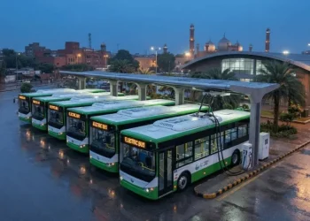 پنجاب میں الیکٹرک بسیں 14 اضلاع