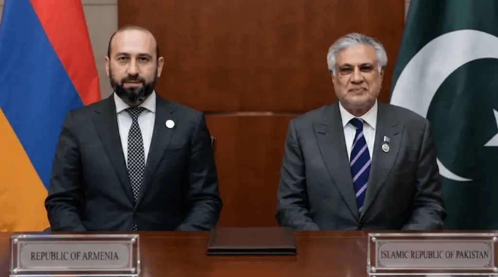پاک آرمینیا سفارتی تعلقات