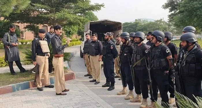 خیبر پختونخوا کے پولیس شہدا کے لیے پیکیج، گورنر نے امدادی رقم 15 ملین روپے کرنے کا اعلان کر دیا
