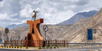 گلگت بلتستان میں پاک فوج کا معاشی سنگِ میل، استور اور سکردو کو ملانے والی شاہراہ کامیابی سے مکمل
