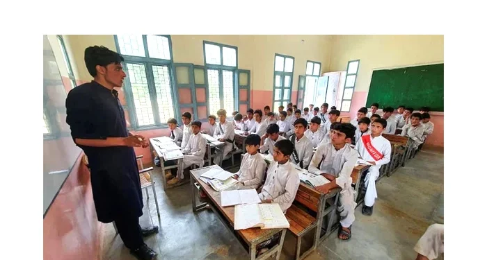 خیبر پختونخوا کے 3 اضلاع میں تمام اسکول، کالج اور یونیورسٹیاں بند، شیڈول امتحانات بھی منسوخ
