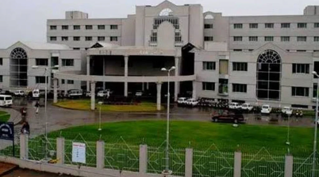 راولپنڈی تعلیمی بورڈ کا بڑا اقدام پرچوں کی جانچ کے لیے ڈیجیٹل سسٹم متعارف